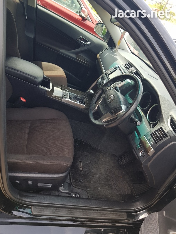 Toyota Mark X 2,5L 2016-8