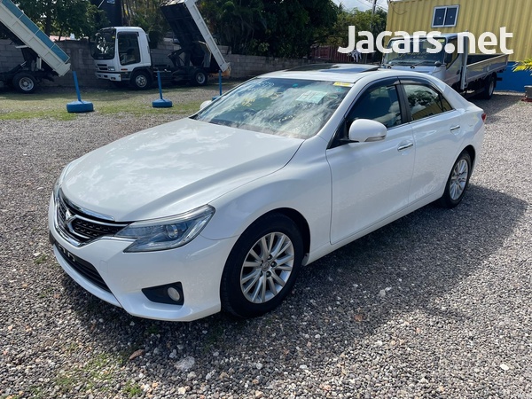 Toyota Mark X 2,5L 2016-3