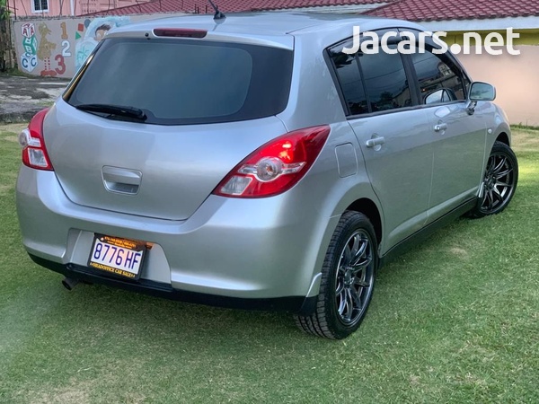 Nissan Tiida 1,5L 2012-5