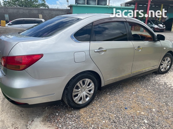Nissan Bluebird 2,0L 2007-4