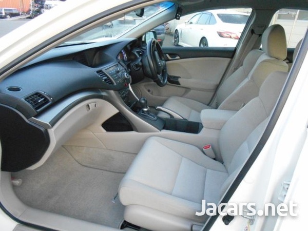 Honda Accord 2,4L 2009-2