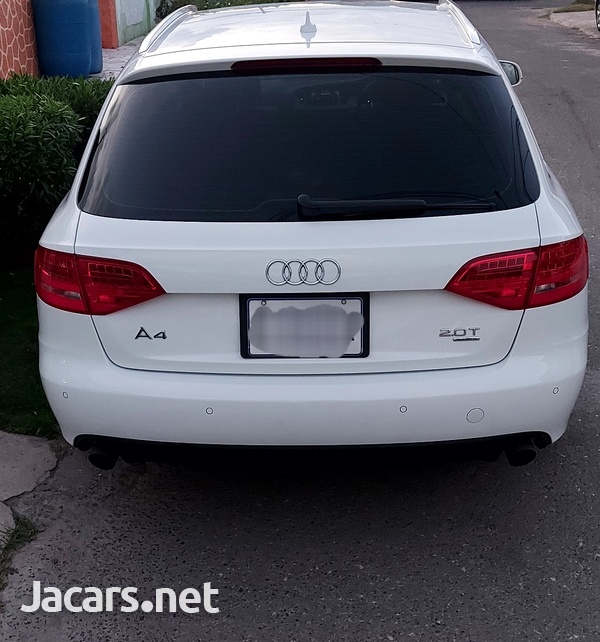 Audi A4 2,0L 2011-11