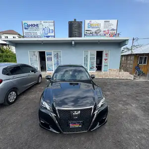 Toyota Crown Athlete