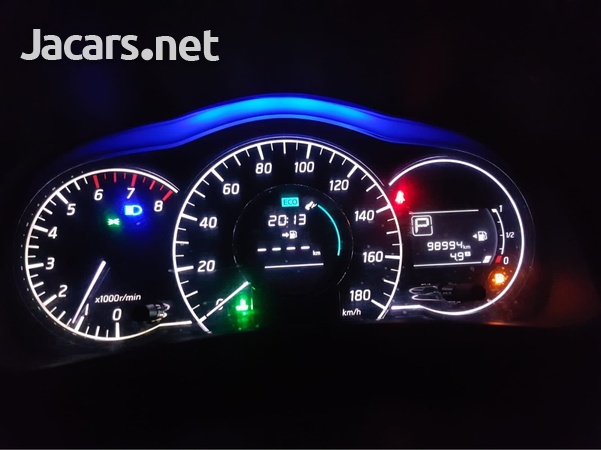 Nissan Note 1,2L 2013-6