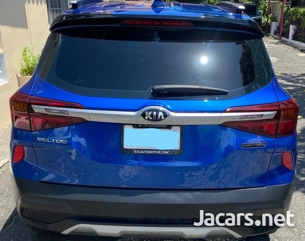 KIA Seltos 2,0L 2021-3