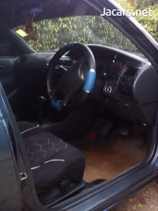 Toyota Corolla 1,5L 1995-6