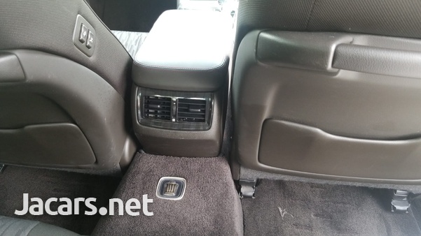 Toyota Crown 2,5L 2012-5