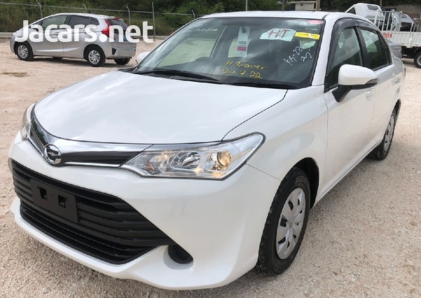 Toyota Axio 2,0L 2017-9