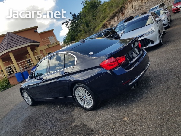BMW 3-Series 2,0L 2016-7