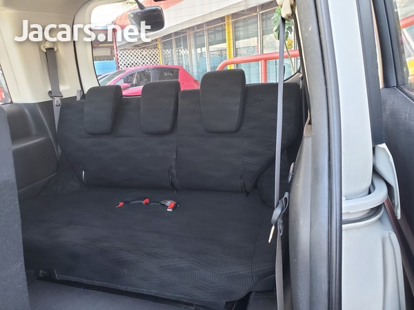 Honda Stepwgn 2,0L 2015-11