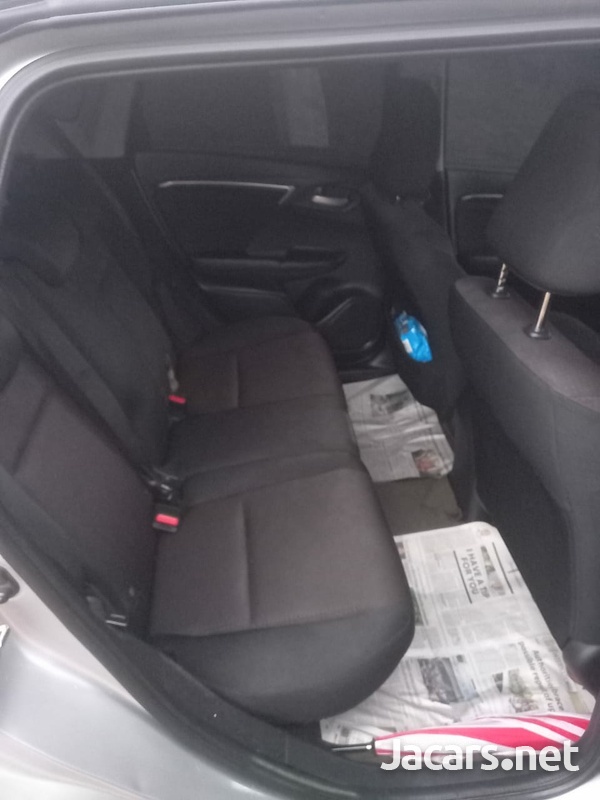 Honda Fit 1,5L 2014-6