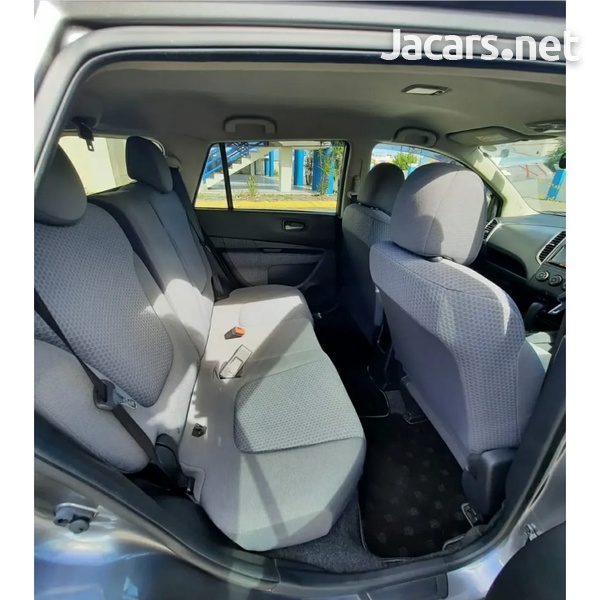 Nissan Wingroad 1,5L 2016-9
