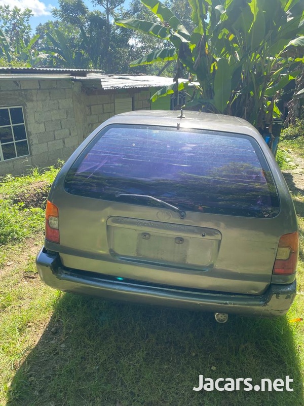 Toyota Sprinter 1,8L 1998-5