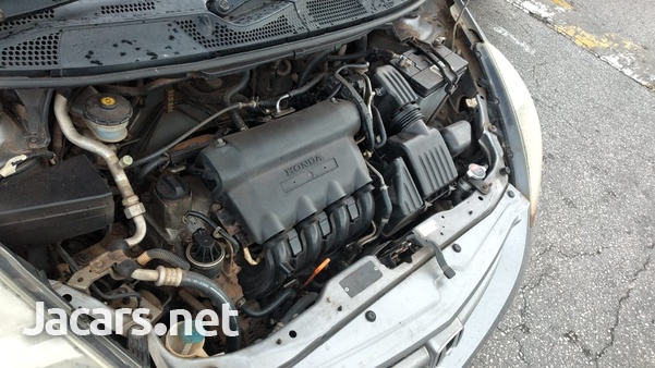 Honda Fit 1,3L 2007-5