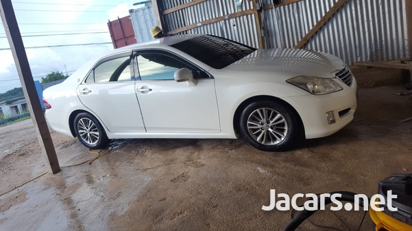 Toyota Crown 2,5L 2012-1