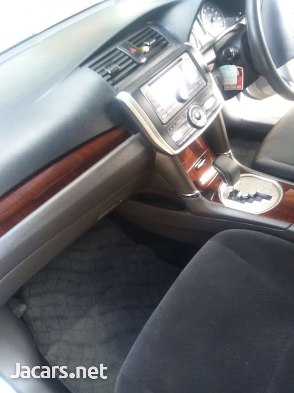 Toyota Allion 2,0L 2015-5