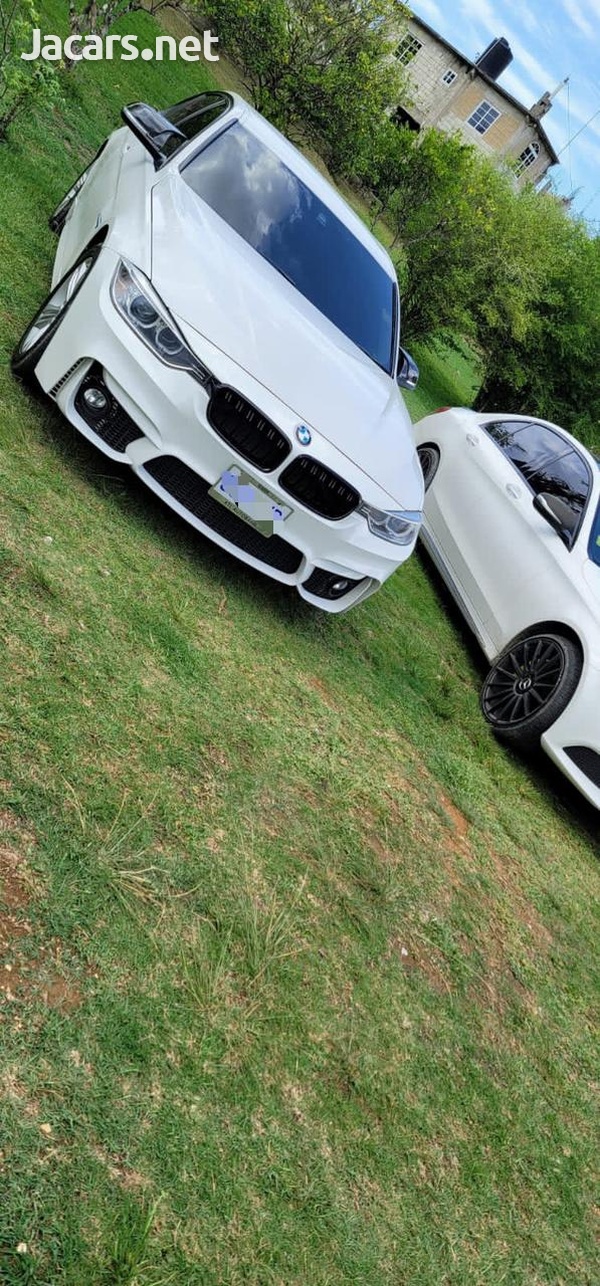 BMW 3-Series 4,1L 2013-4