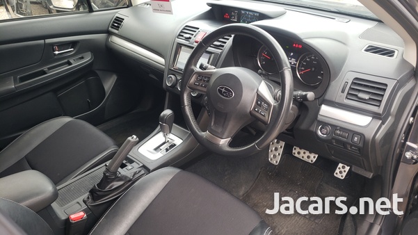 Subaru Impreza 2,0L 2013-6