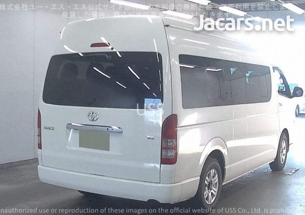 Toyota Hiace GL 2018-4