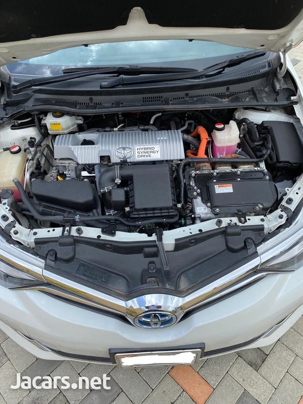 Toyota AURIS 1,8L 2016-7