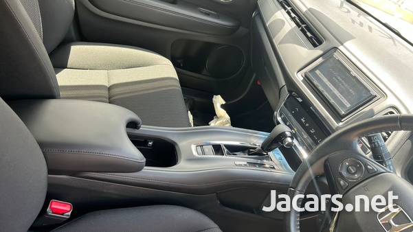 Honda Vezel 1,5L 2017-9
