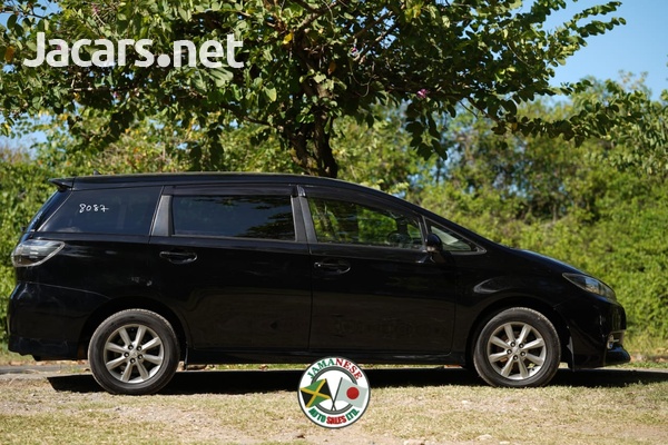 Toyota Wish 1,8L 2015-6