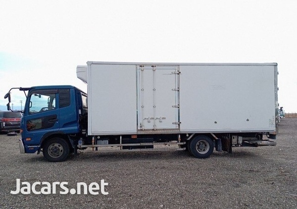 2012 UD 8 Ton Box Truck-5