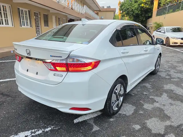 Honda Grace