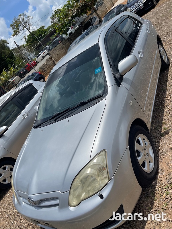 Toyota Allex 1,4L 2005-4