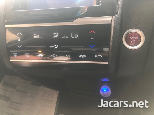 Honda Fit 1,5L 2014-6
