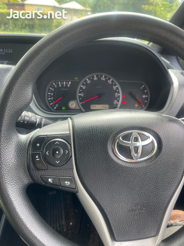 2016 Toyota Noah-6