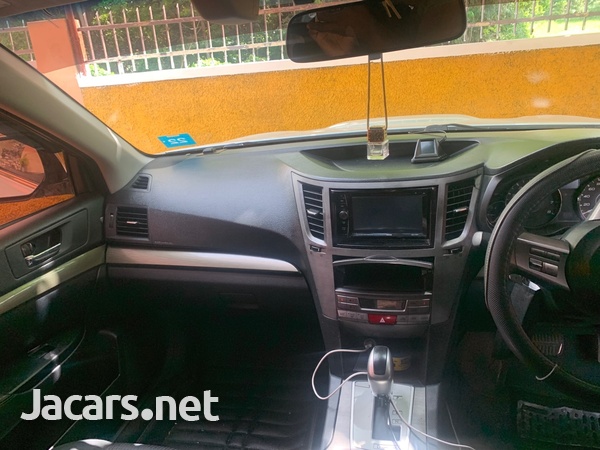 Subaru Legacy 2,0L 2012-7