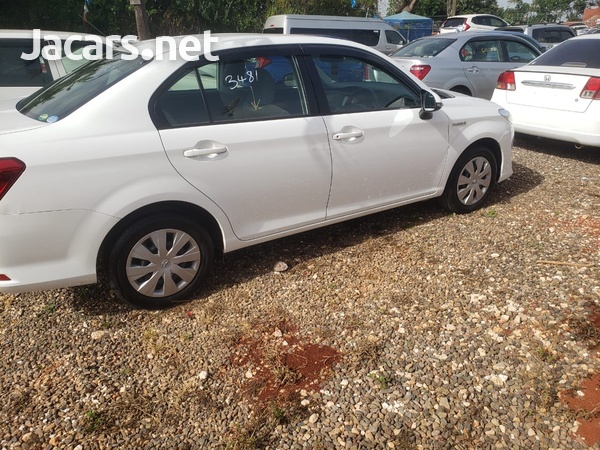 Toyota Axio 1,5L 2017-4