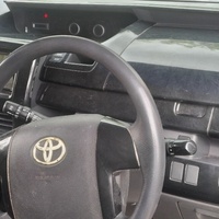 Toyota Voxy 1,8L 2009 Toyota Voxy 1,8L 2009