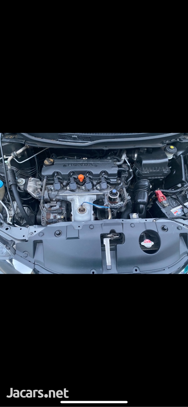 Honda Civic 1,8L 2015-10