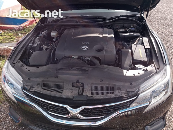 Toyota Mark X 2,5L 2016-10
