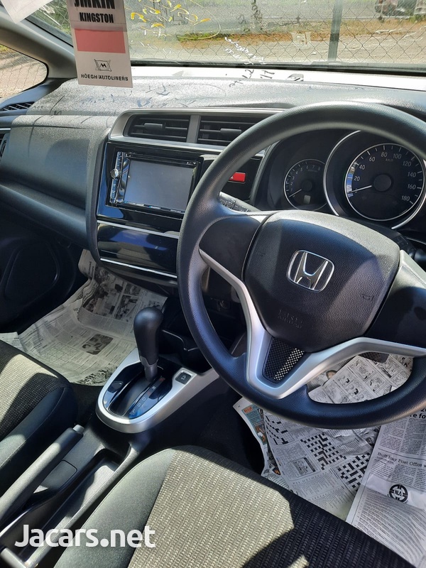 Honda Fit 1,3L 2017-10