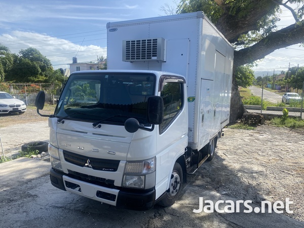 2013 Mitsubishi Canter-9