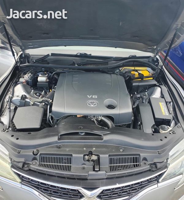 Toyota Mark X 2,4L 2013-6