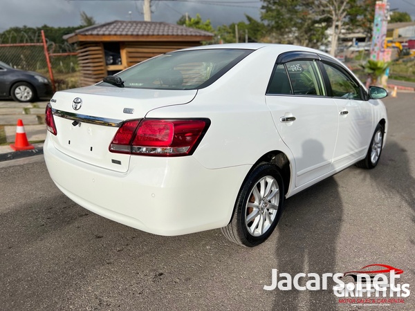 Toyota Premio 1,8L 2017-5