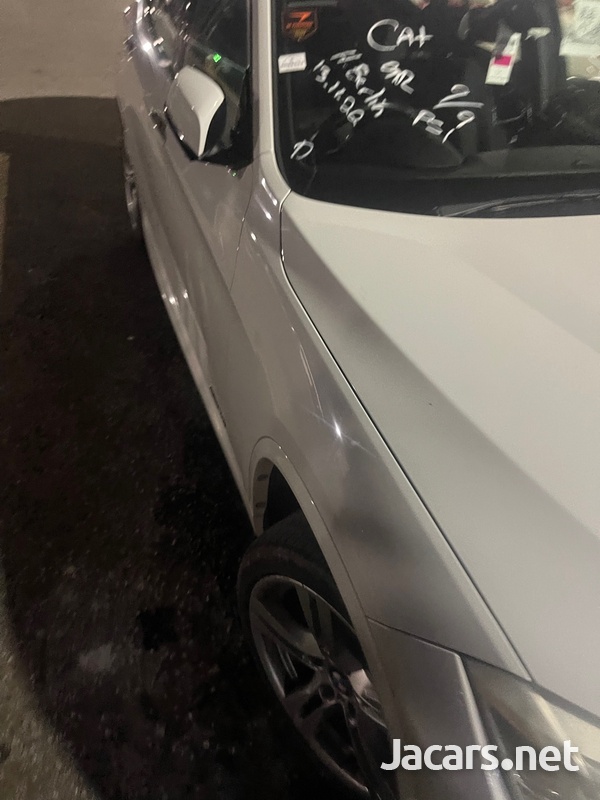 BMW X1 2,0L 2013-8