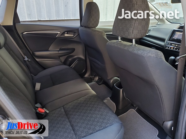 Honda Fit 1,3L 2017-8