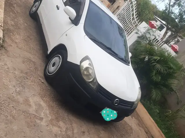 Nissan AD Wagon 1,5L 2013, Saint Catherine - 2