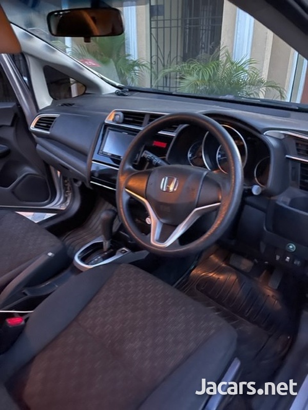 Honda Fit 1,3L 2016-7