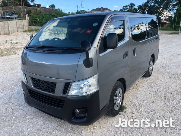 Nissan Caravan 2,5L 2016-1