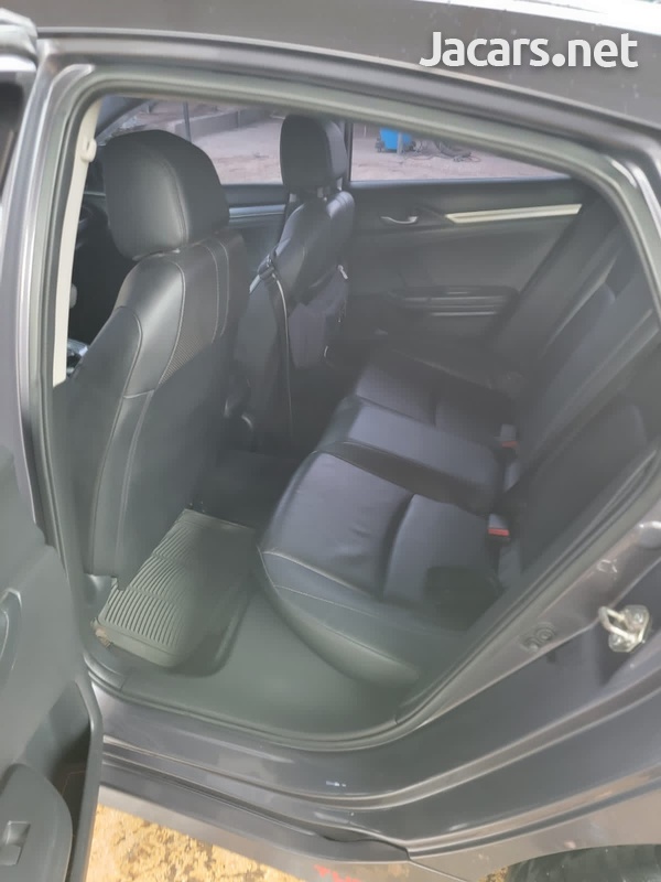 Honda Civic 1,5L 2016-4