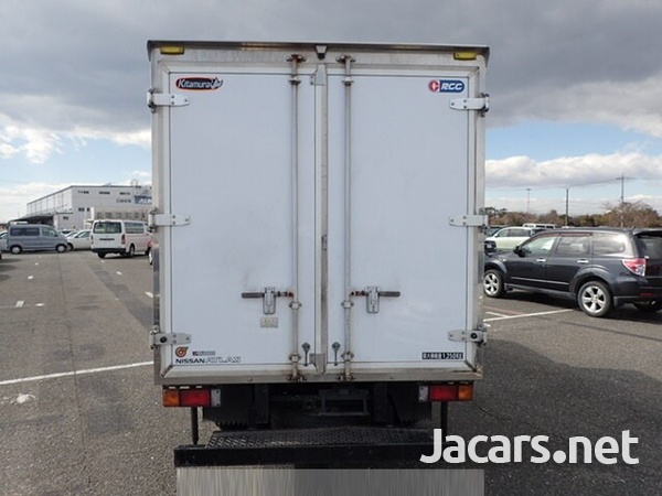 Nissan Atlas Freezer Truck 2016-5