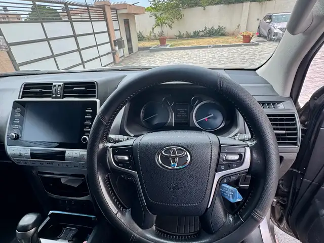 Toyota Prado 2,8L 2022, Kingston - 11