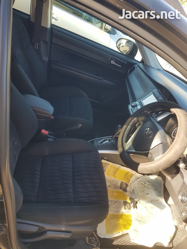 Toyota Fielder 1,5L 2013-4