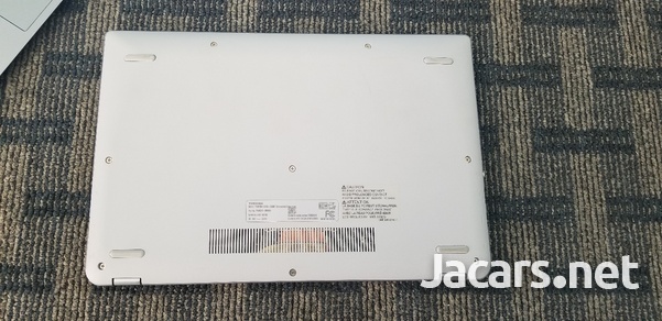 Toshiba Chromebook 12-7